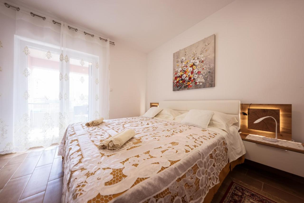 Apartment Puntamika Villa De Rosa - Ground Floor ザダル エクステリア 写真